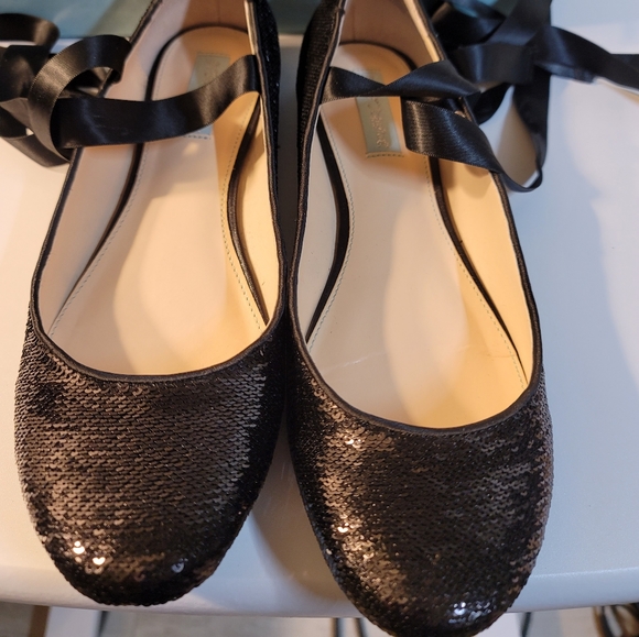 Betsey Johnson flats - Picture 3 of 5